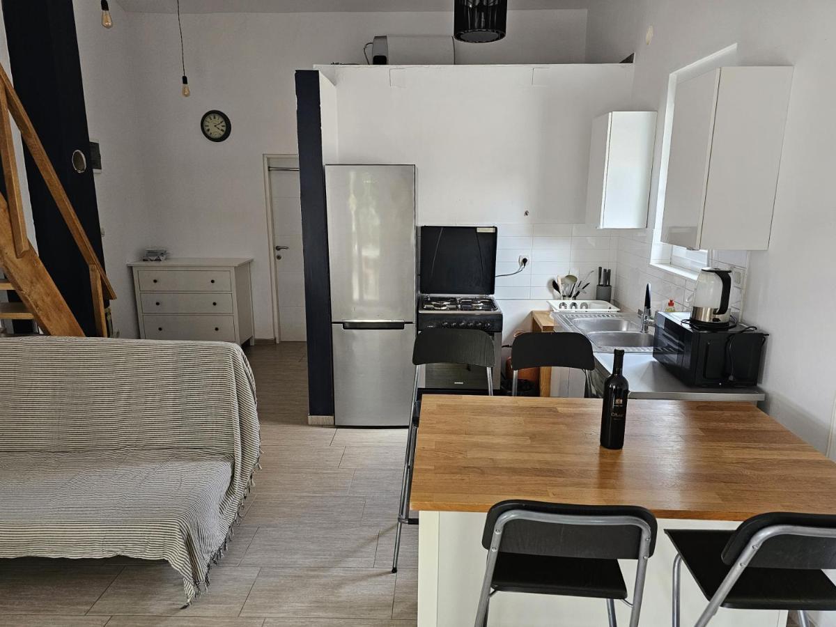 Apartments Antonia - S. Novalja Stara Novalja Esterno foto